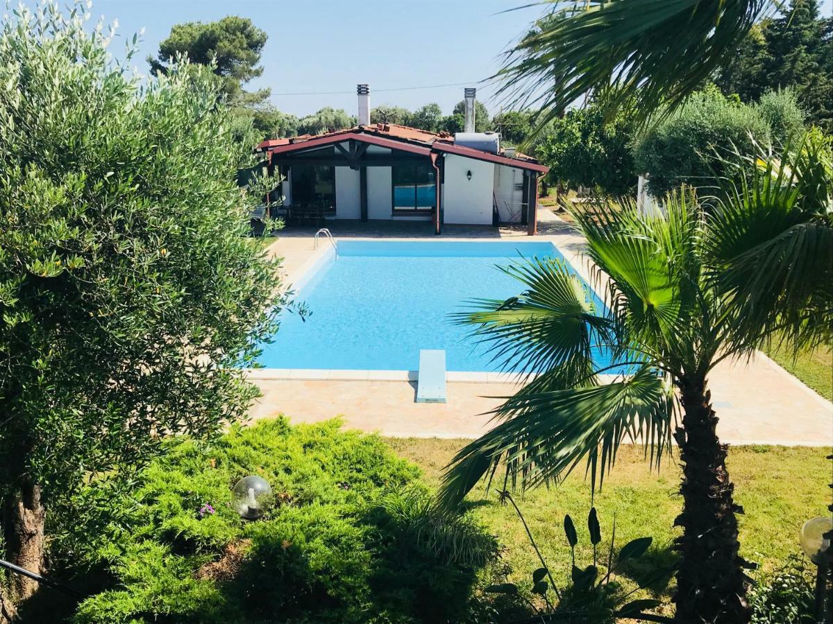 Villa Anita San Michele Salentino Buitenkant foto